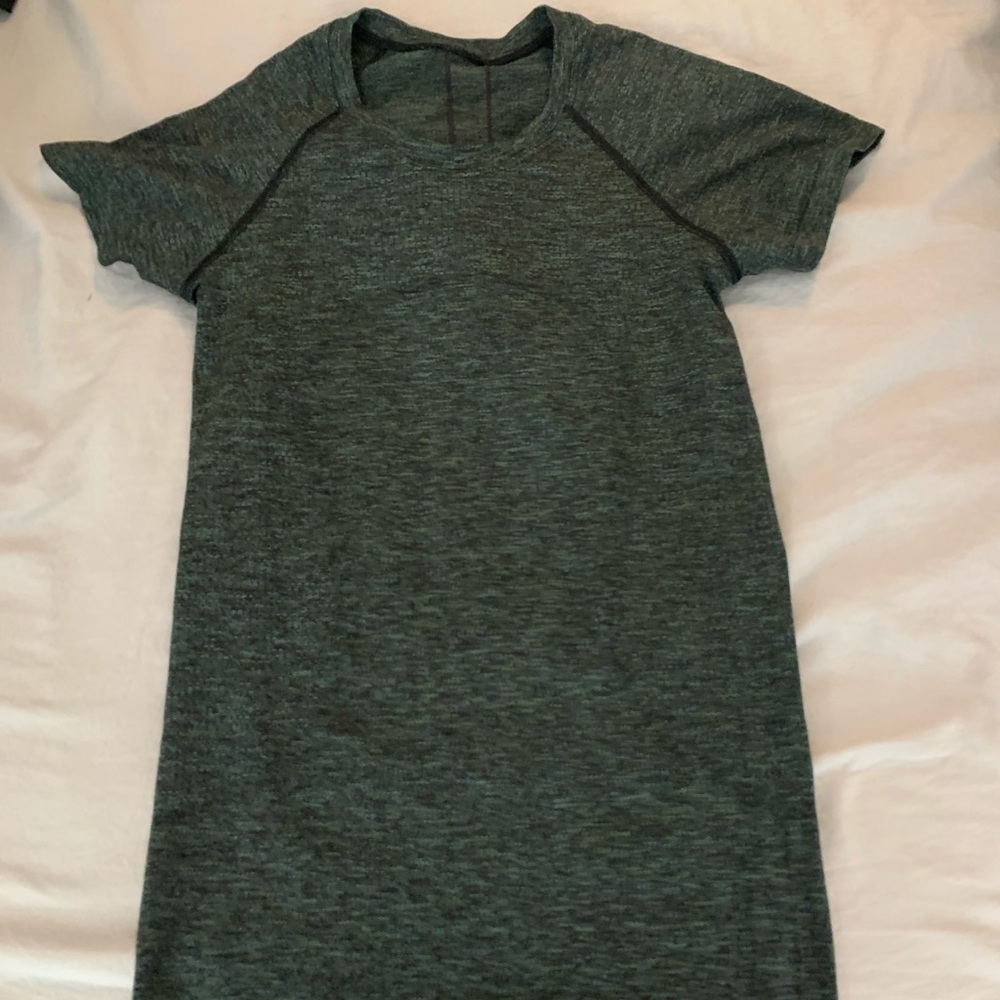 Lululemon swiftly short sleeve